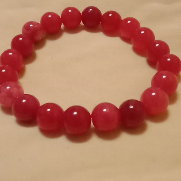 New 8mm red jade stretch bracelet - Picture 2 of 2